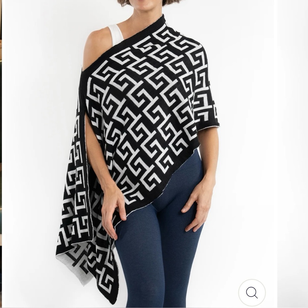 Geometric Black and White Cape Poncho